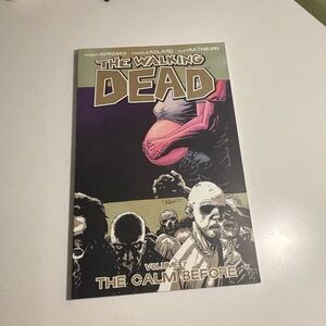 The Walking Dead Volume 7
